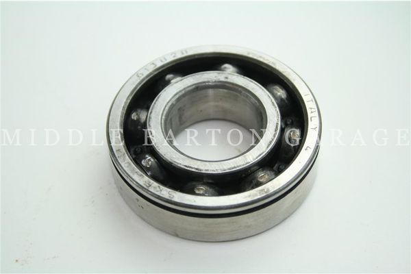 FRONT INPUT SHAFT GEARBOX BEARING 850